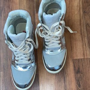 rock and candy pert sneaker